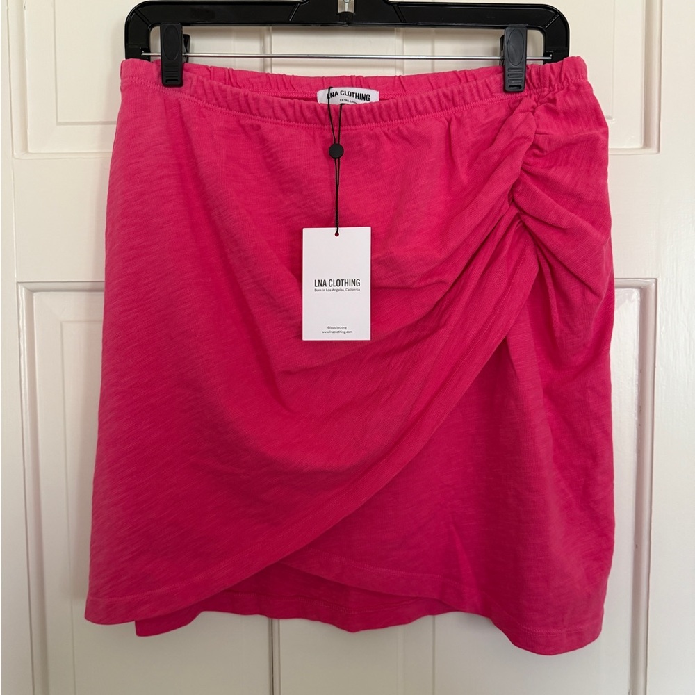 LNA FUCHSIA SLUB SKIRT, NWT, size XL
